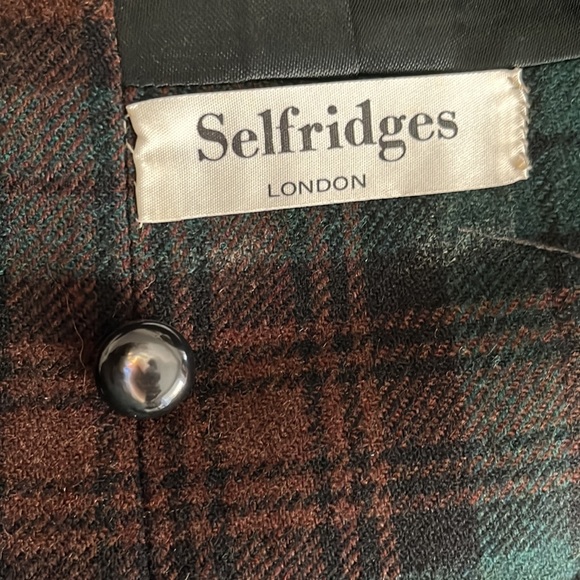 Vintage Selfridges wool maroon and green plaid vest. Size medium - Picture 4 of 5
